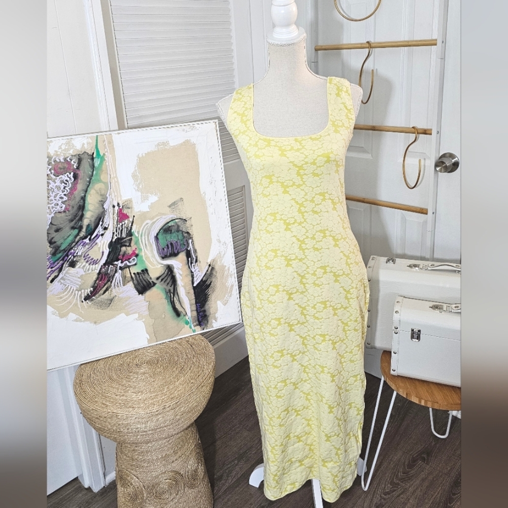 💛GORGEOUS ZARA FLORAL DRESS🌼